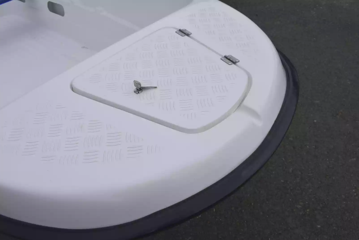 Стеклопластиковая лодка Пингвин New (тримаран) в Ярославле