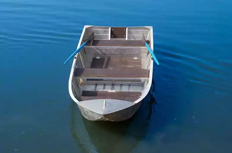 Алюминиевая лодка Вятка-Профи 32 в Ярославле