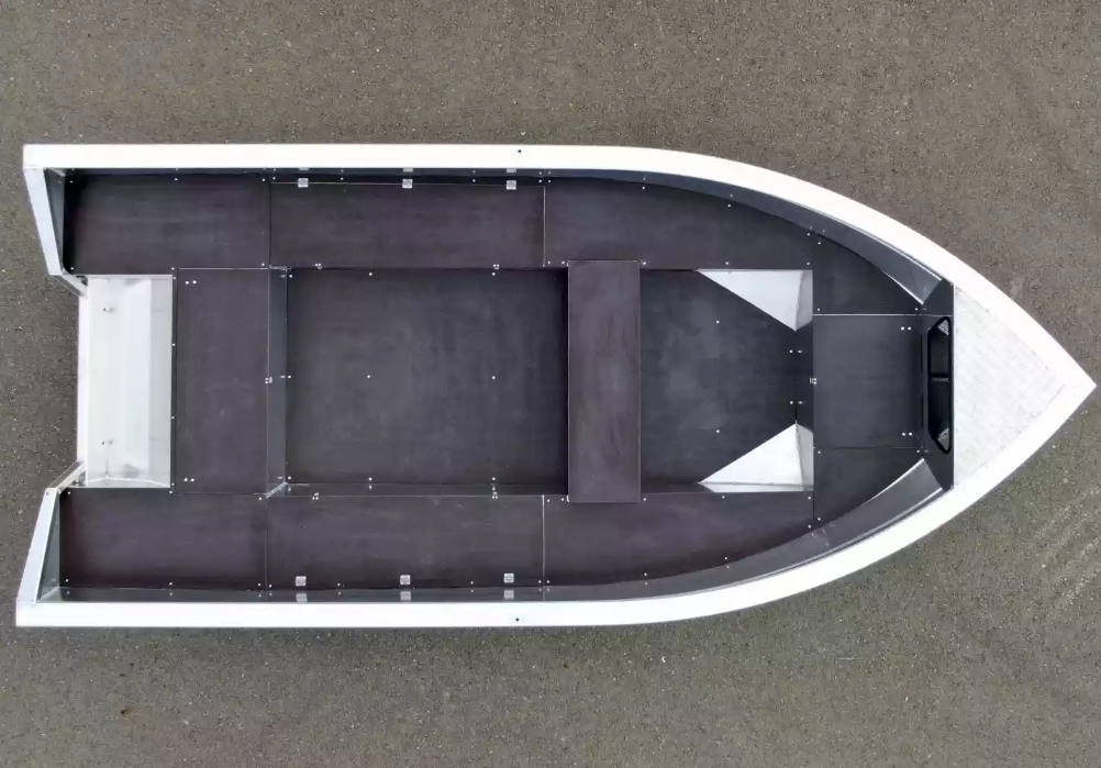 Алюминиевая лодка  Неман-420 в Ярославле