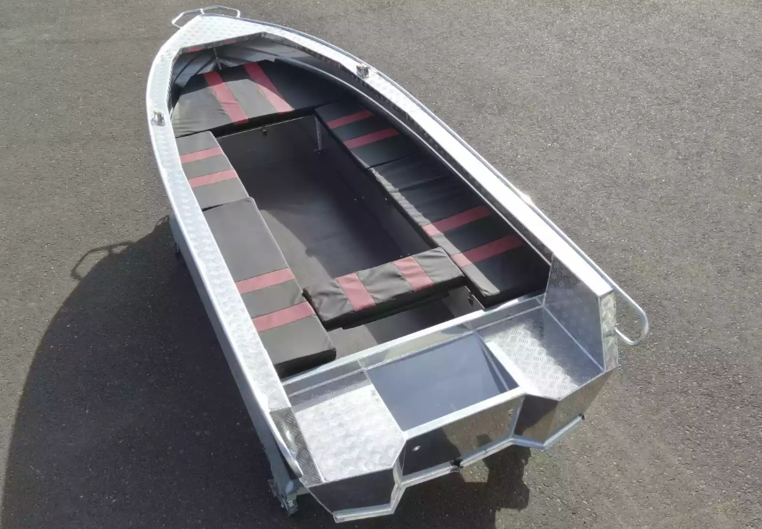 Алюминиевая лодка Wyatboat-390РМ увеличенный борт в Ярославле