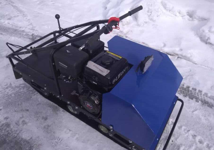 Мотобуксировщик AhtaR ЗИМА с реверсом (задний ход) в Ярославле