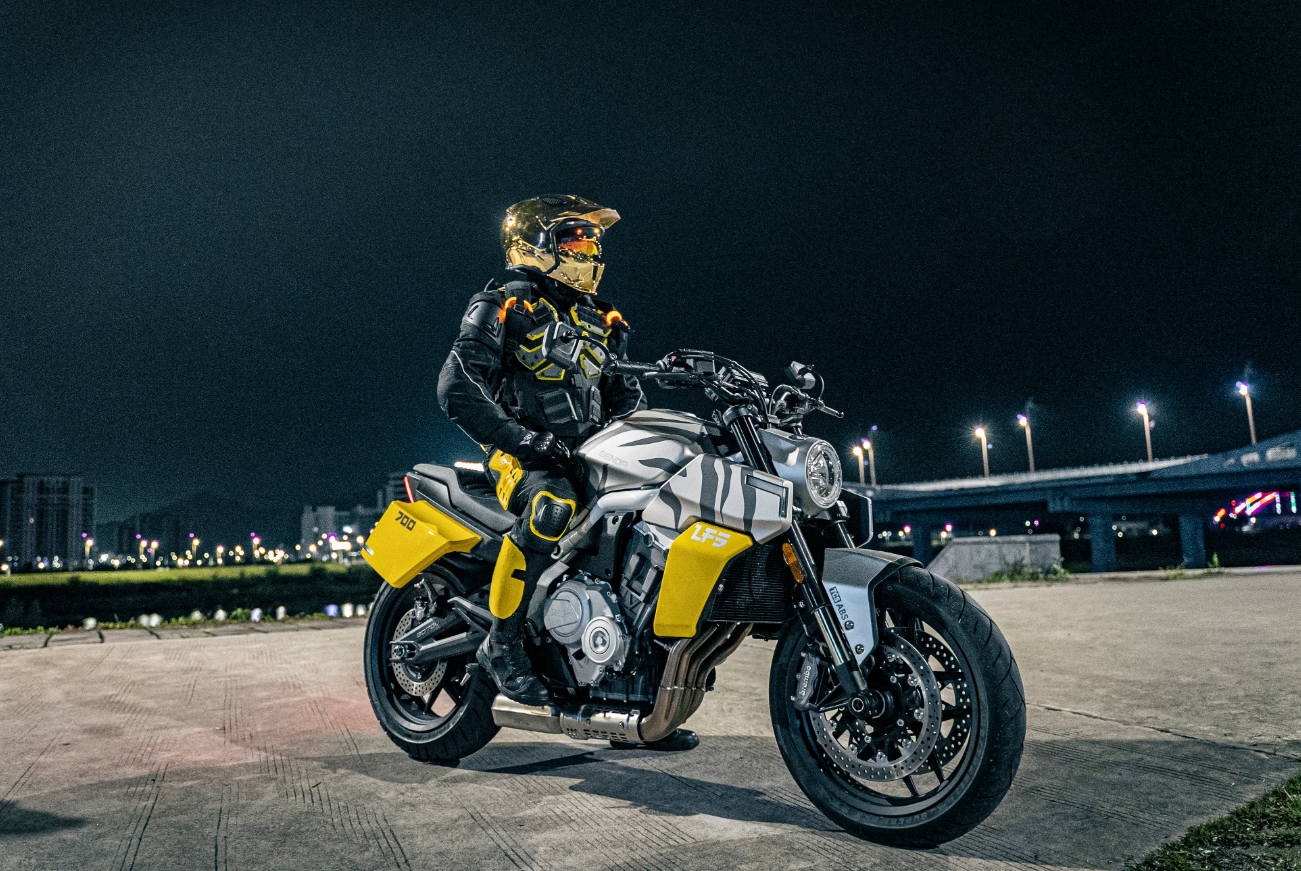 Мотоцикл Benda LFS 700 в Ярославле