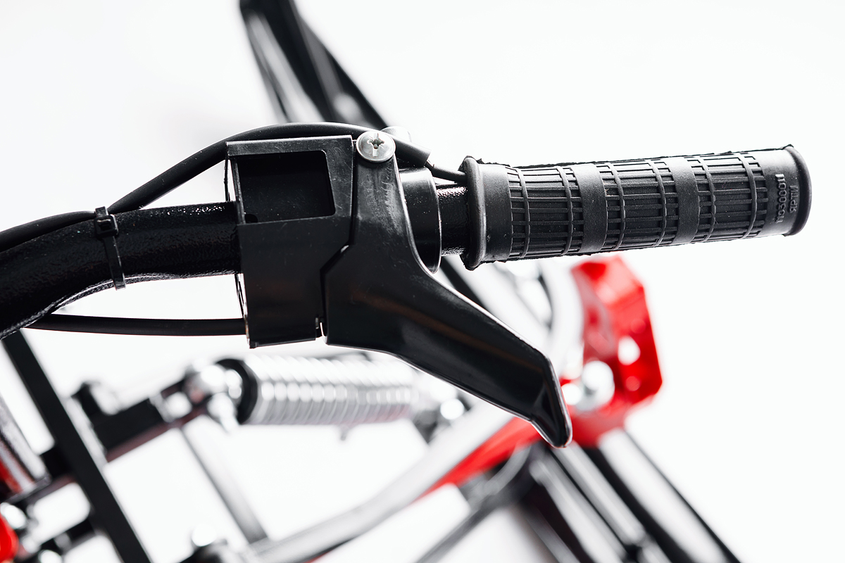 Лыжный модуль IKUDZO с подогревом ручек пластиковые лыжи в Ярославле