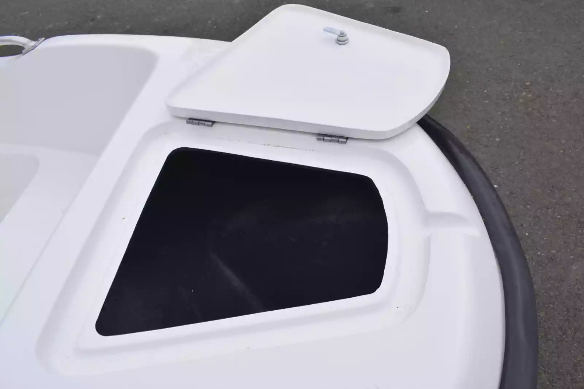 Стеклопластиковая лодка Пингвин New (тримаран) в Ярославле