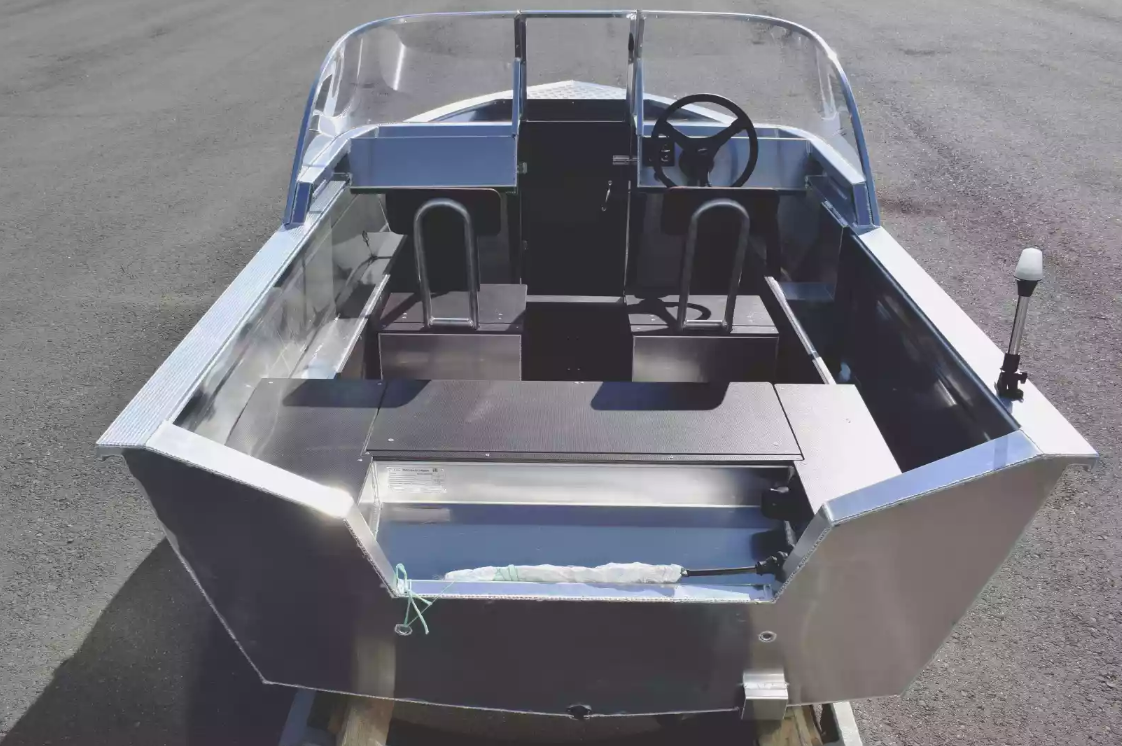 Алюминиевая лодка  Неман-400 DCM в Ярославле