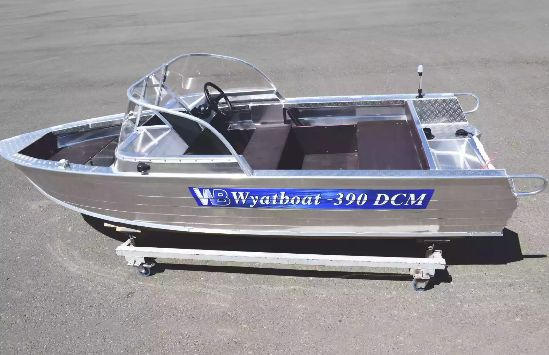 Алюминиевая лодка Wyatboat-390 DCM в Ярославле