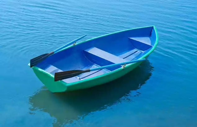 Стеклопластиковая лодка Дельфин в Ярославле