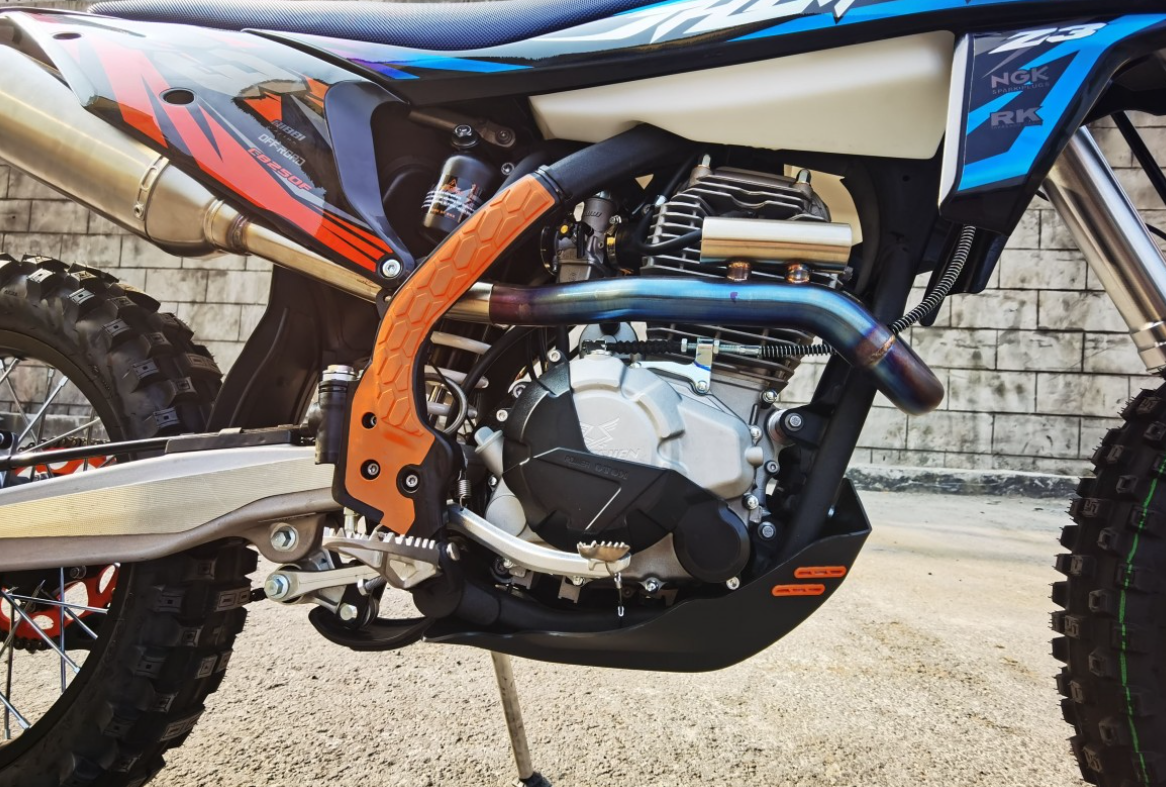 Мотоцикл JHLMOTO JHL Z3 CB250 (172FMM-3A) в Ярославле