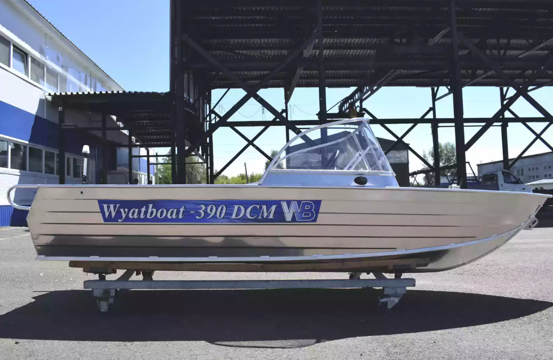 Алюминиевая лодка Wyatboat-390 DCM в Ярославле