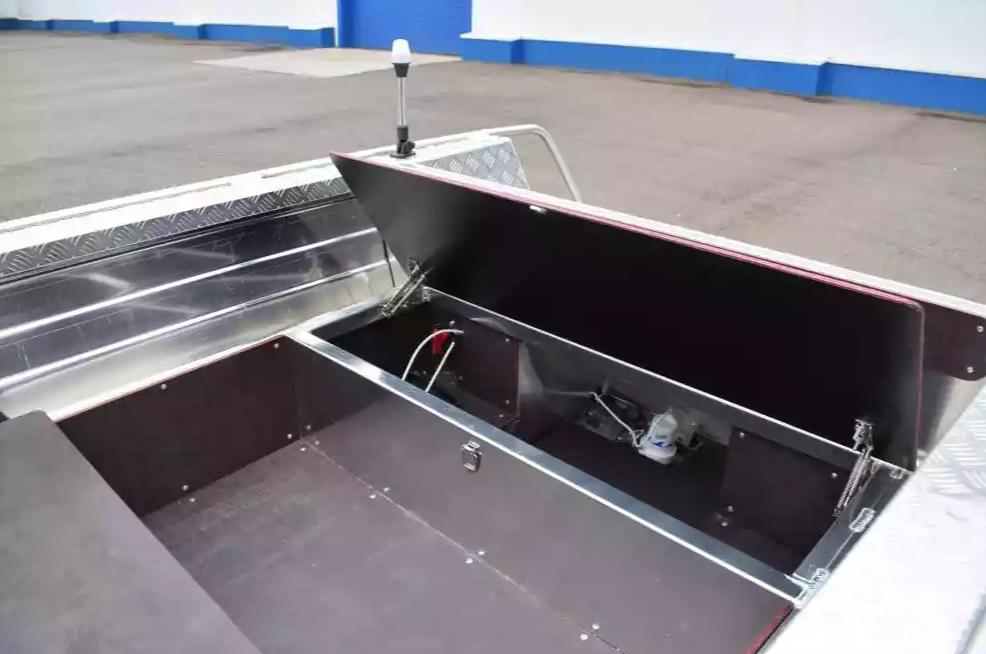 Алюминиевая лодка Wyatboat-390 DCM Увеличенный борт в Ярославле