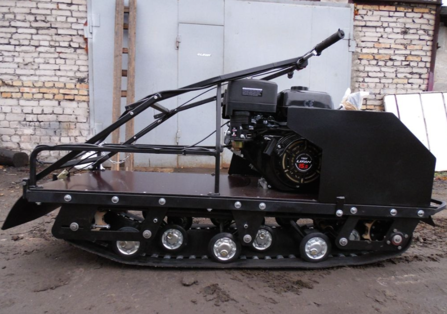 Мотобуксировщик AhtaR Зима 9 л/с с вариатором в Ярославле