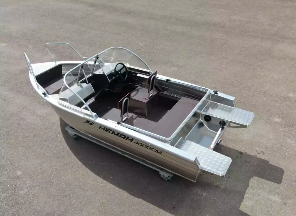 Алюминиевая лодка  Неман-400 DCM NEW в Ярославле