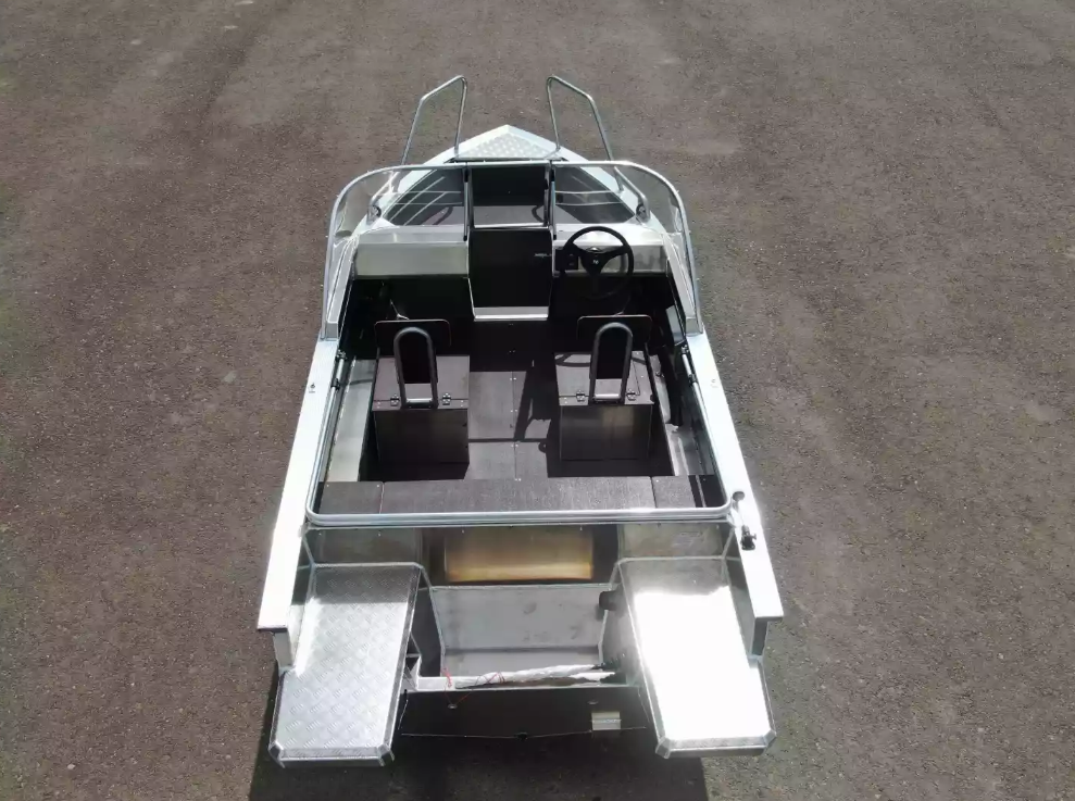 Алюминиевая лодка  Неман-400 DCM NEW в Ярославле