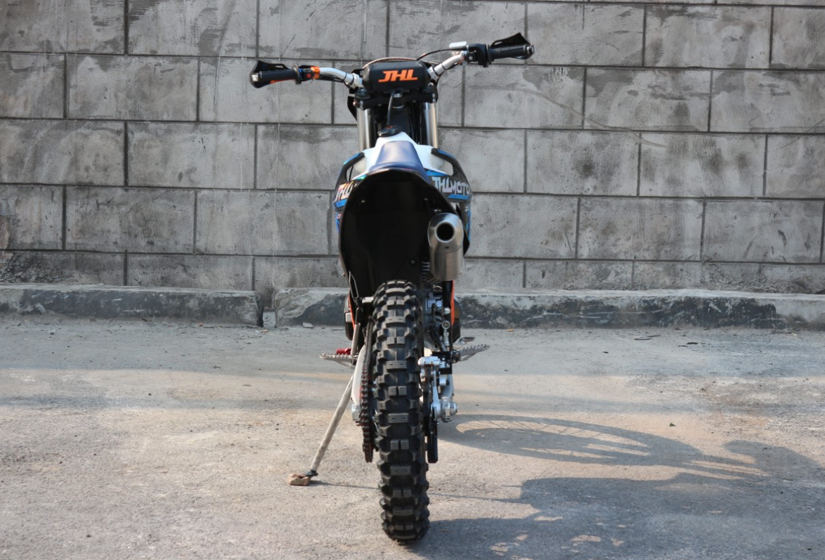 Мотоцикл JHLMOTO JHL Z3 CB250 (172FMM-3A) в Ярославле