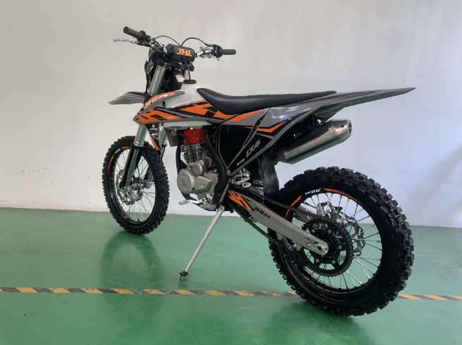 Мотоцикл JHLMOTO JHL LX4 CB300RL (175FMN) в Ярославле