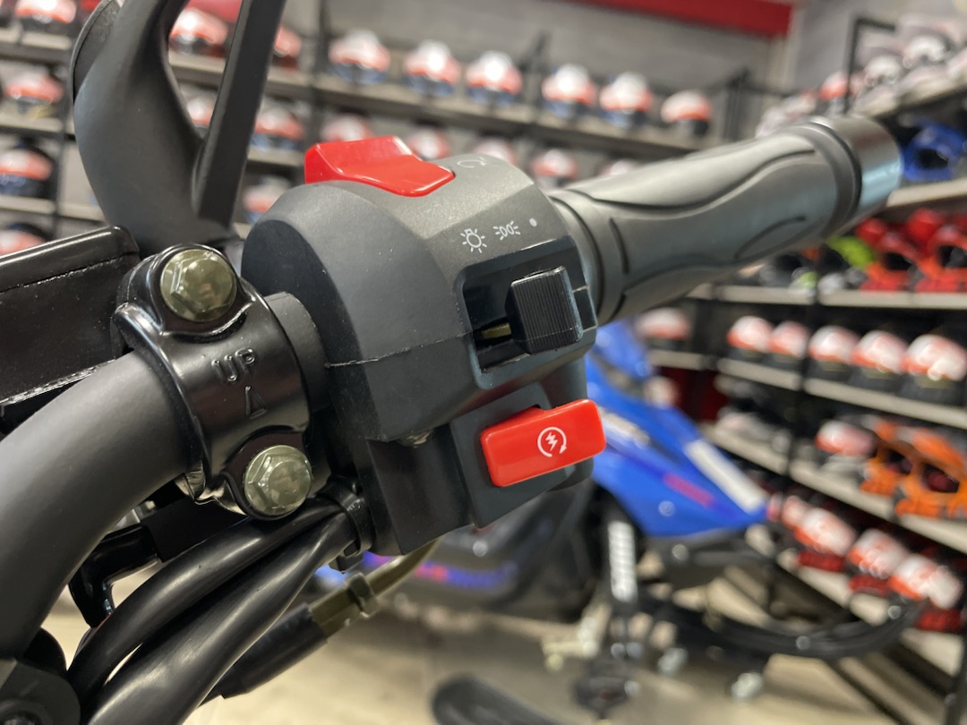 Мопед PROMAX CB150R (49) в Ярославле