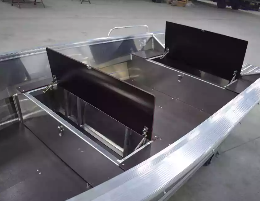 Алюминиевая лодка  Wyatboat-430 Р в Ярославле