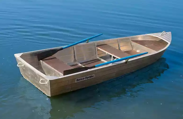 Алюминиевая лодка Вятка-Профи 32 в Ярославле