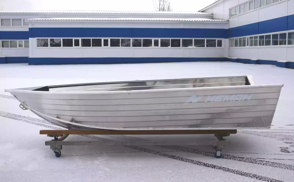 Алюминиевая лодка Неман-400 в Ярославле