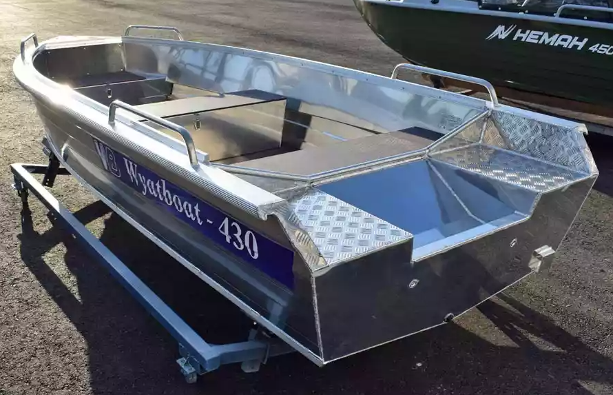 Алюминиевая лодка  Wyatboat-430 Р в Ярославле
