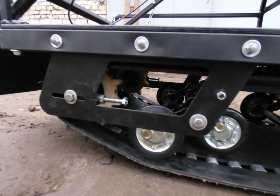 Мотобуксировщик AhtaR Зима 9 л/с с вариатором в Ярославле