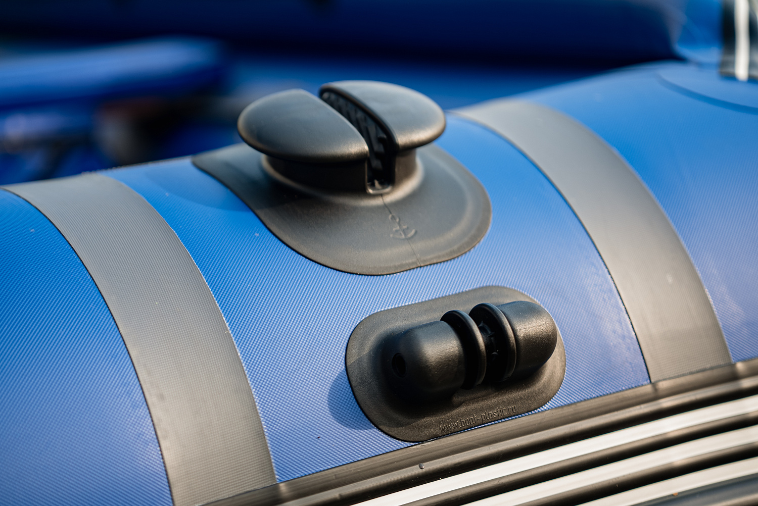 Лодка MISHIMO RIVER FJET PRO 430  под водомет в Ярославле