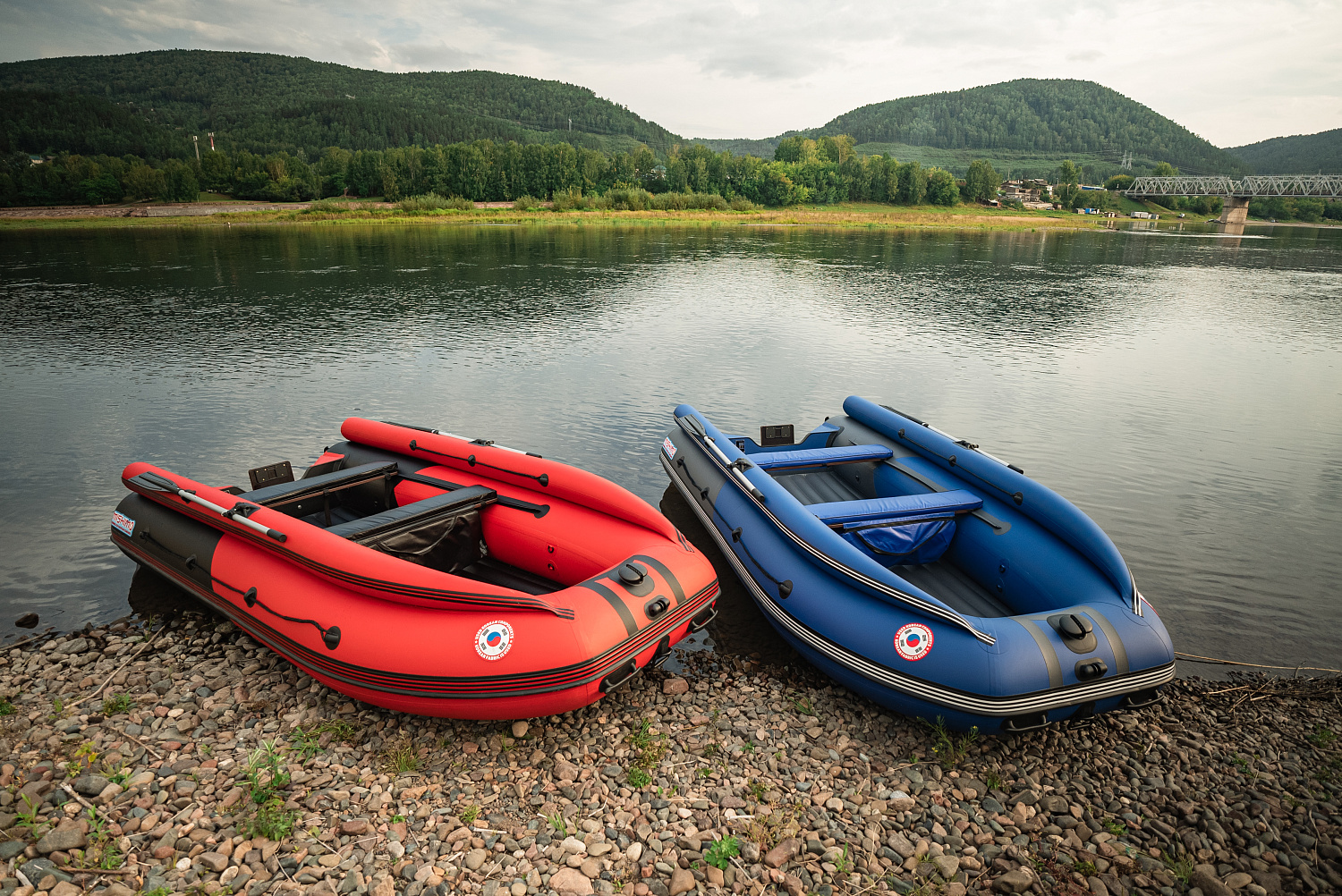 Лодка MISHIMO RIVER FJET PRO 430  под водомет в Ярославле