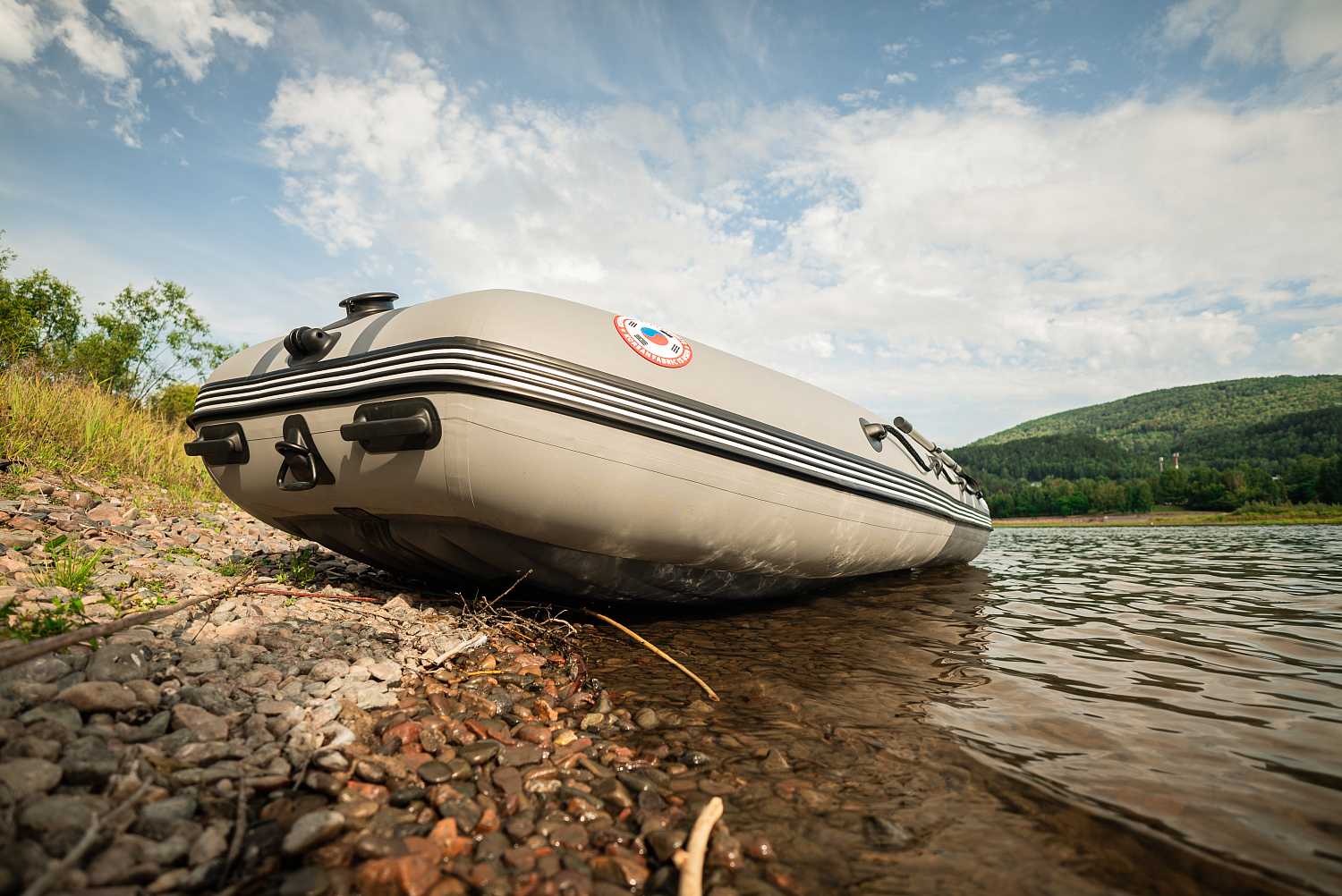 Лодка MISHIMO RIVER JET 390 под водомет в Ярославле