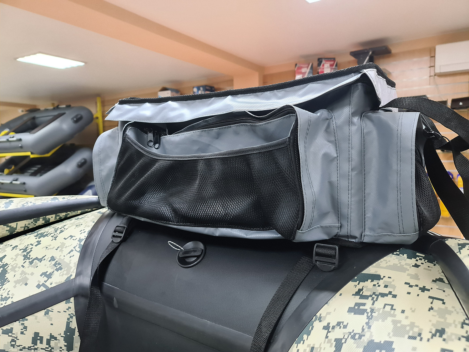 СУМКА ЛЮКС НА БАЛЛОН ДЛЯ ЛОДОК ПВХ 50Х25Х25 СМ в Ярославле