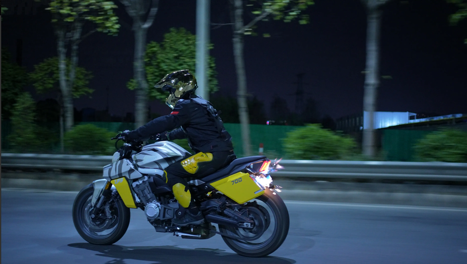 Мотоцикл Benda LFS 700 в Ярославле