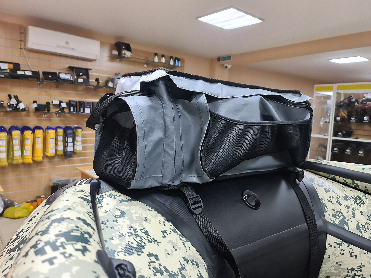 СУМКА ЛЮКС НА БАЛЛОН ДЛЯ ЛОДОК ПВХ 50Х25Х25 СМ в Ярославле